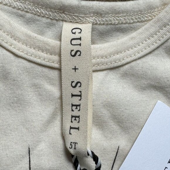 NWT Gus + Steel Made For Play Graphic Tee 5T - Picture 3 of 4